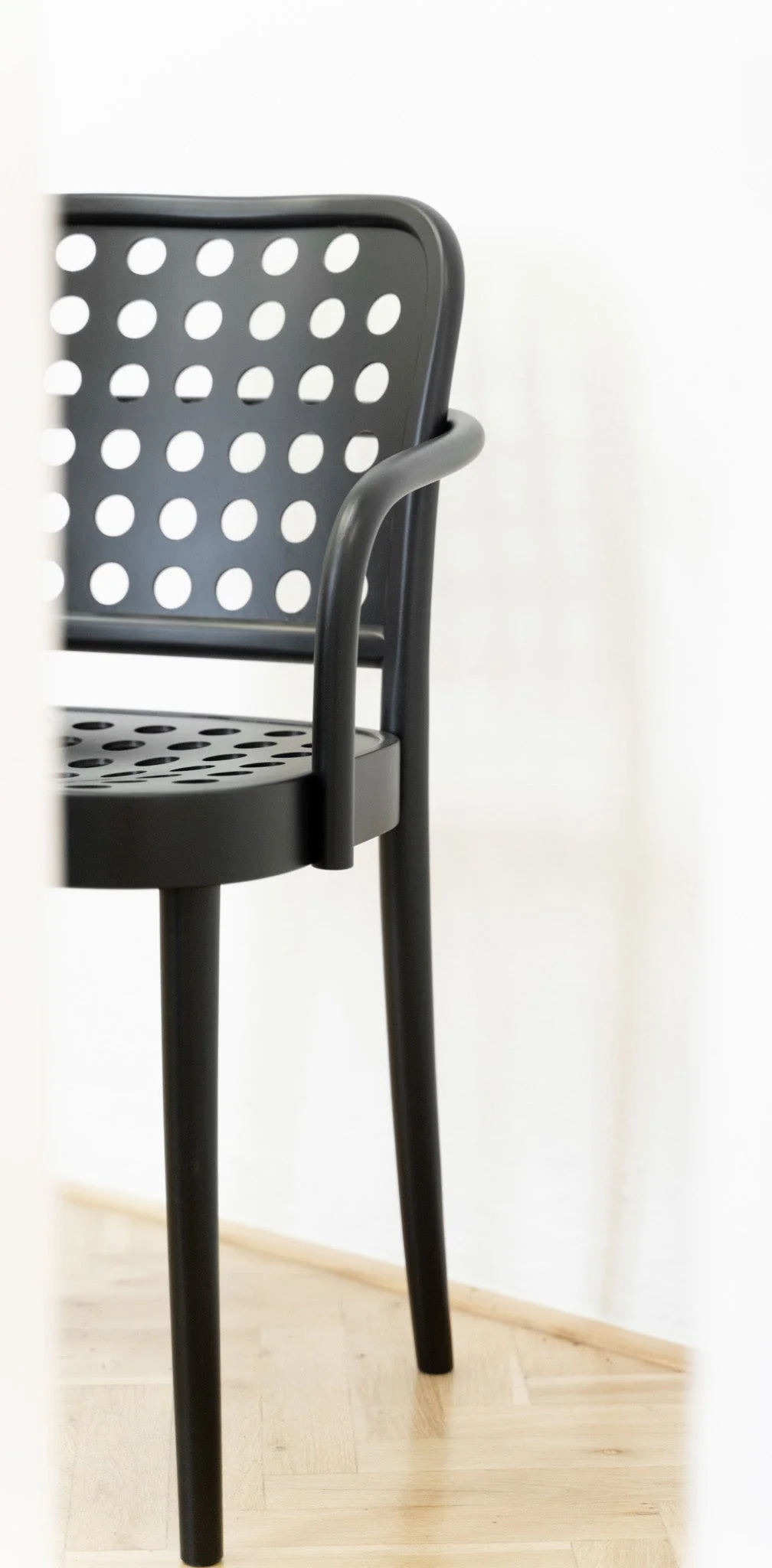 822 Bentwood Armchair by Ton - Image 11