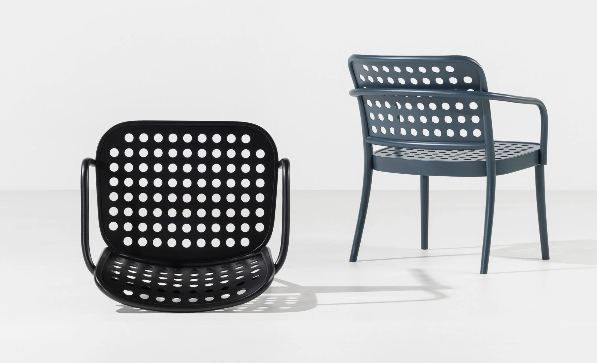 822 Bentwood Lounge Armchair by Ton - Image 10