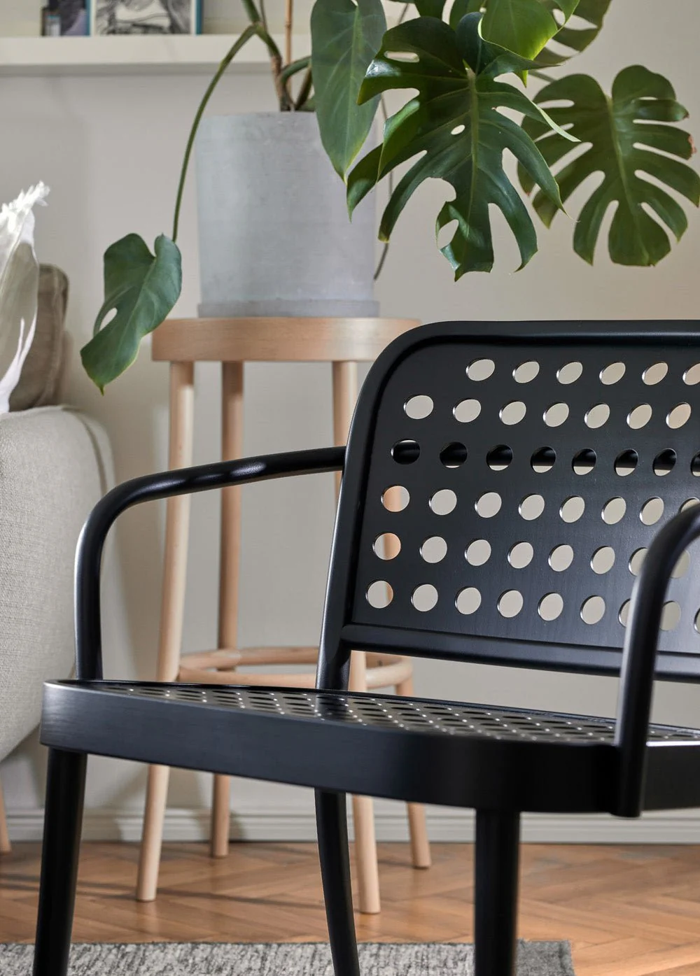 822 Bentwood Lounge Armchair by Ton - Image 11