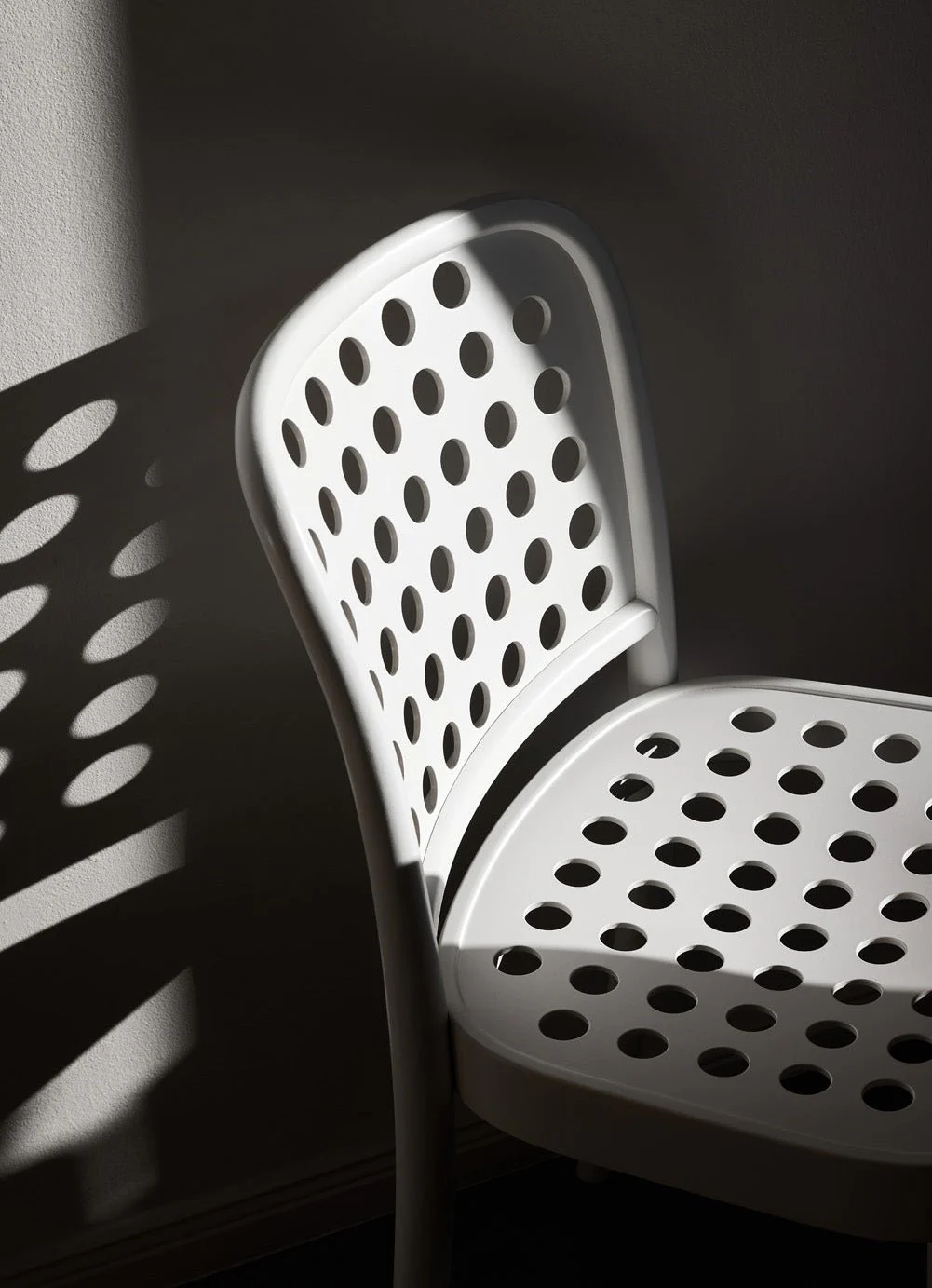 822 Bentwood Side Chair by Ton - Image 9