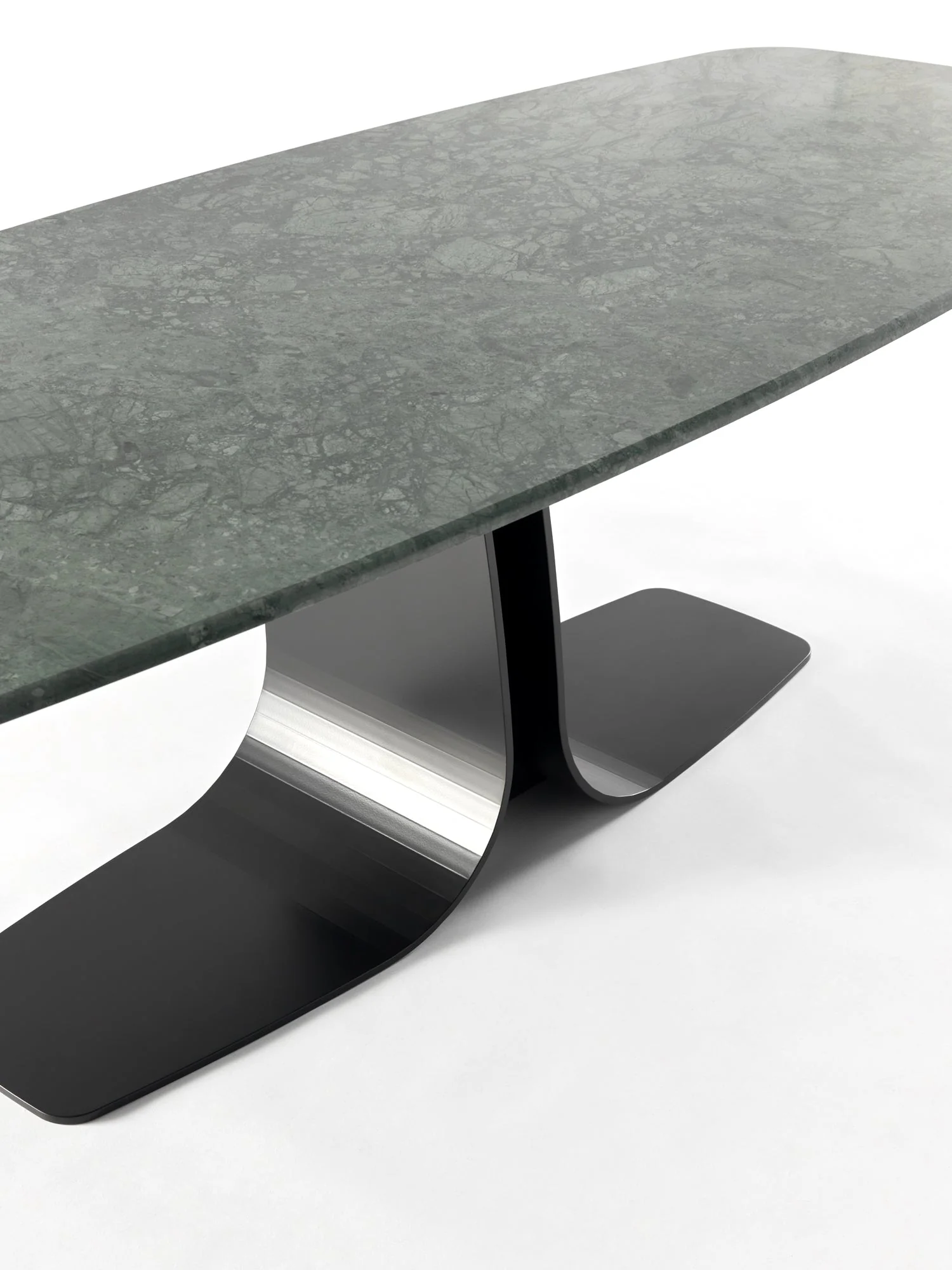 Alan Dining Table by Fasem - Image 5