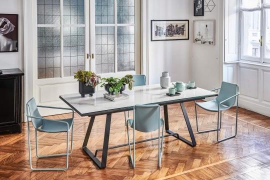 Alfred Extendable Dining Table by Midj - Image 4