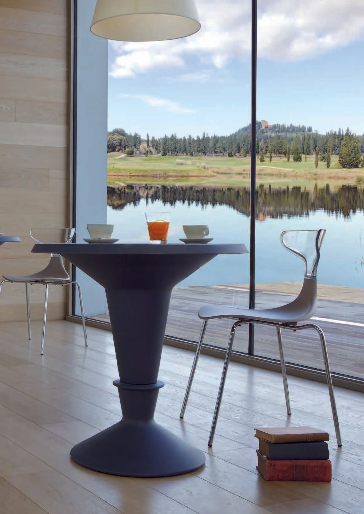 Ambra Table by Green - Image 2