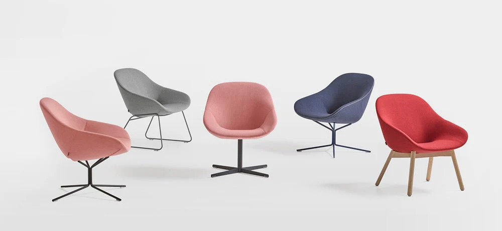 Beso Sled Base Lounge Chair by Artifort - Image 2
