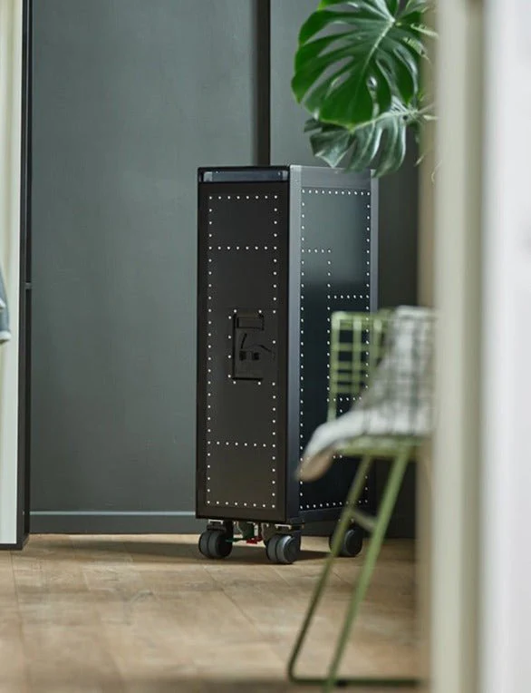 Classic Rivet Rocker Black Edition Airplane Trolley by Bordbar - Image 3