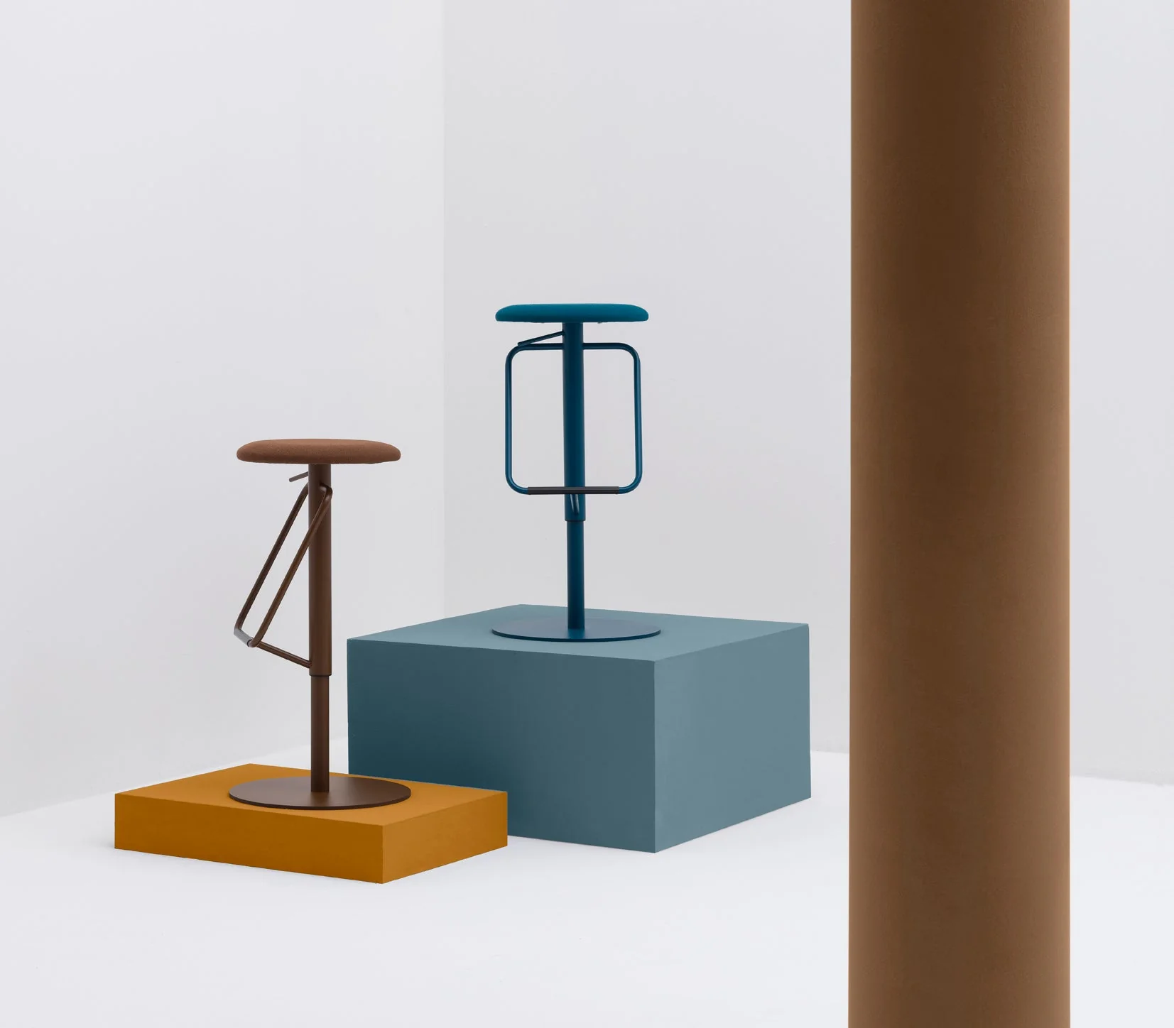 Cosmo Backless Stool by Bross - Image 2