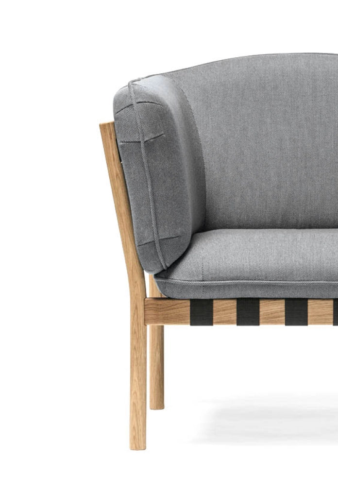 Dowel Bentwood Two Seat Sofa by Ton - Image 4