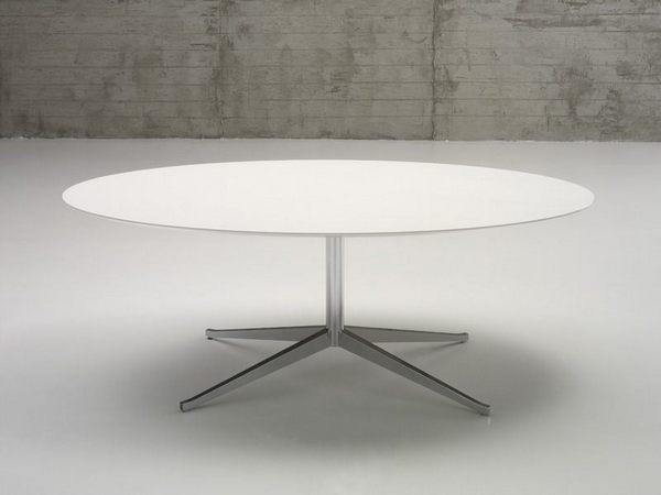 Florence Knoll 96 x 54" Oval Table Desk - Image 3