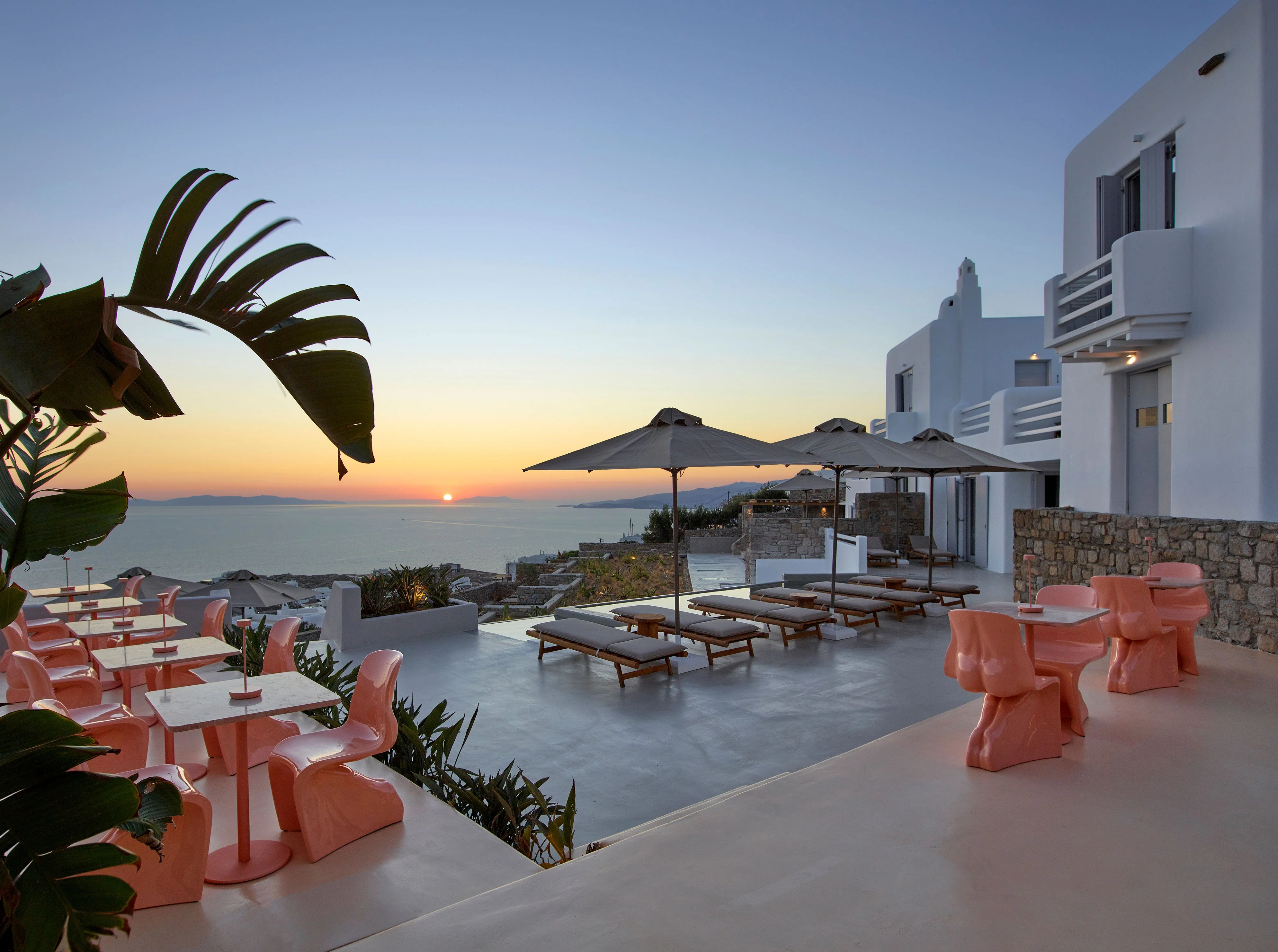 Him Chair by Casamania - Image 15
