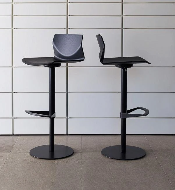 Kai S39 Height Adjustable Stool by Lapalma - Image 9