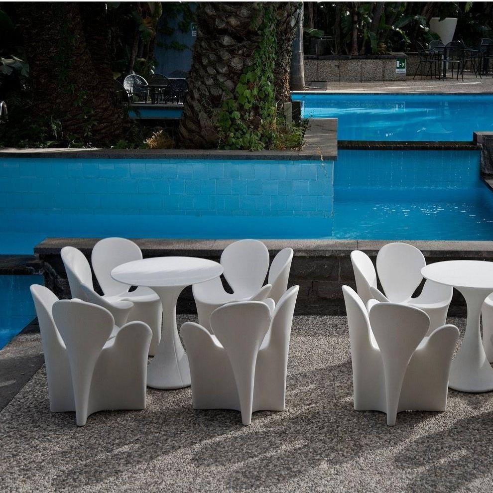 Kissi Kissi Table by Driade - Image 9