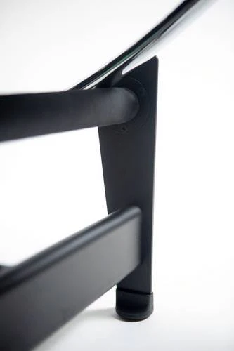 Le Corbusier Chaise Lounge (LC4) - Image 9