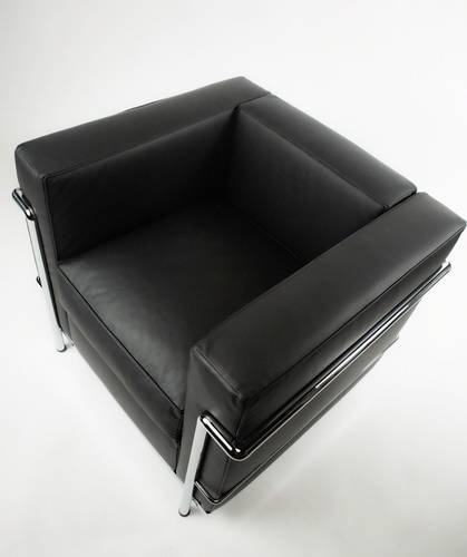Le Corbusier Petite Lounge Chair (LC2) - Image 5