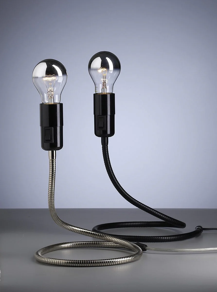 LWS 02 Lightworm Table Lamp by TECNOLUMEN - Image 2