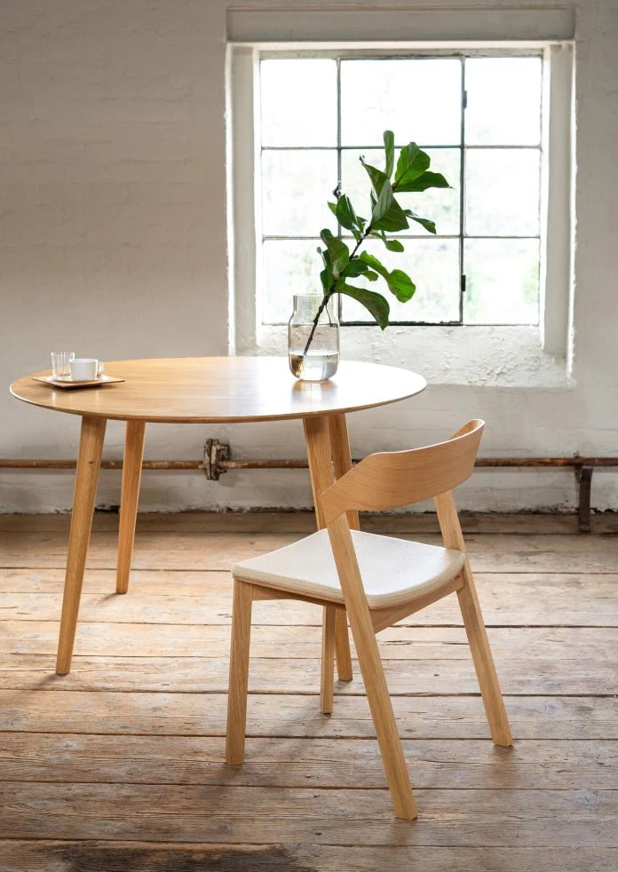 Malmo Dining Table by Ton - Image 15