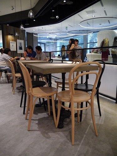 Michael Thonet No. 14 Bentwood Chair by Ton - Image 16