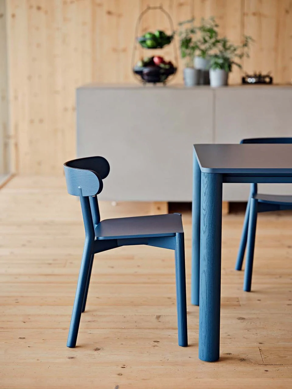 Montera S L LG Side Chair by Midj - Image 2