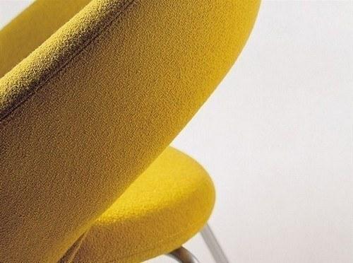 Nina Chair by Artifort - Image 25
