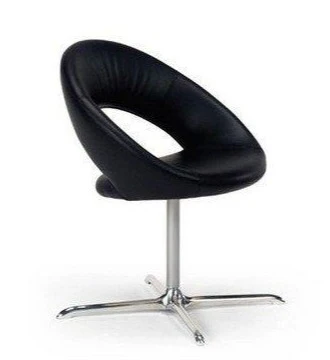 Nina Spoke Base Chair by Artifort