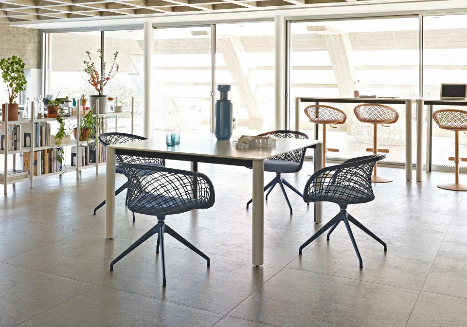 P47 P GX TS_CU Swivel Armchair by Midj - Image 3