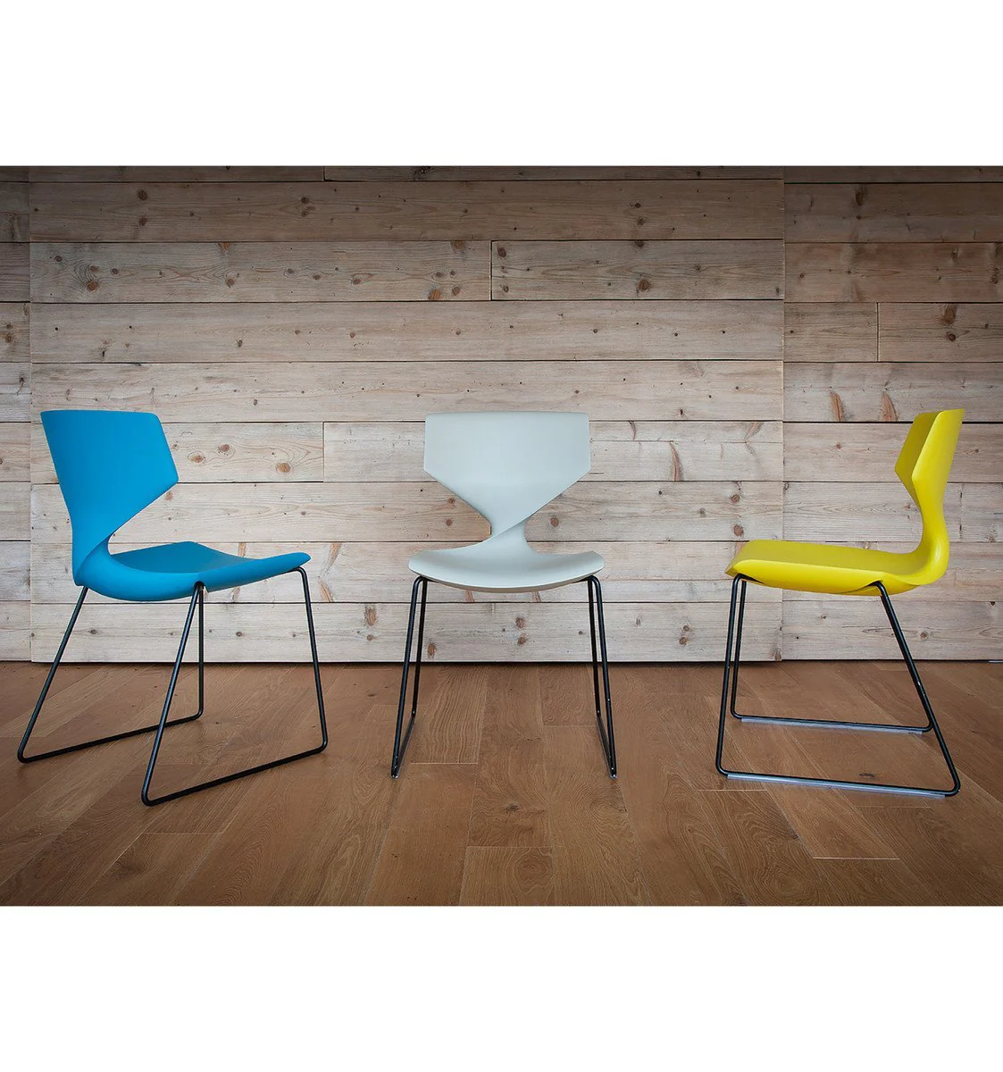 Quo Sled Base Chair (910.03) by Tonon - Image 4