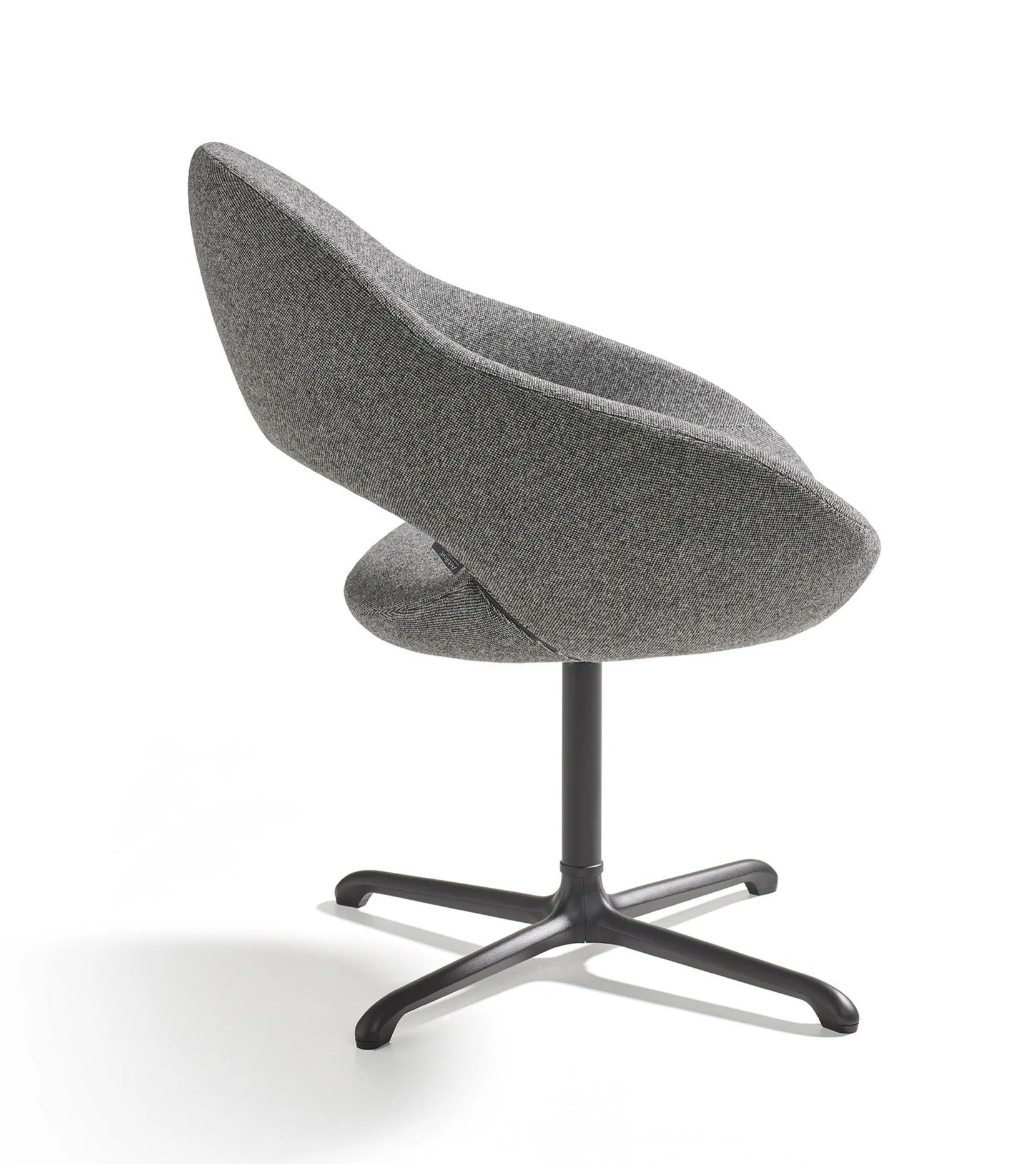 Shark Cross Base Chair by Artifort - Image 2