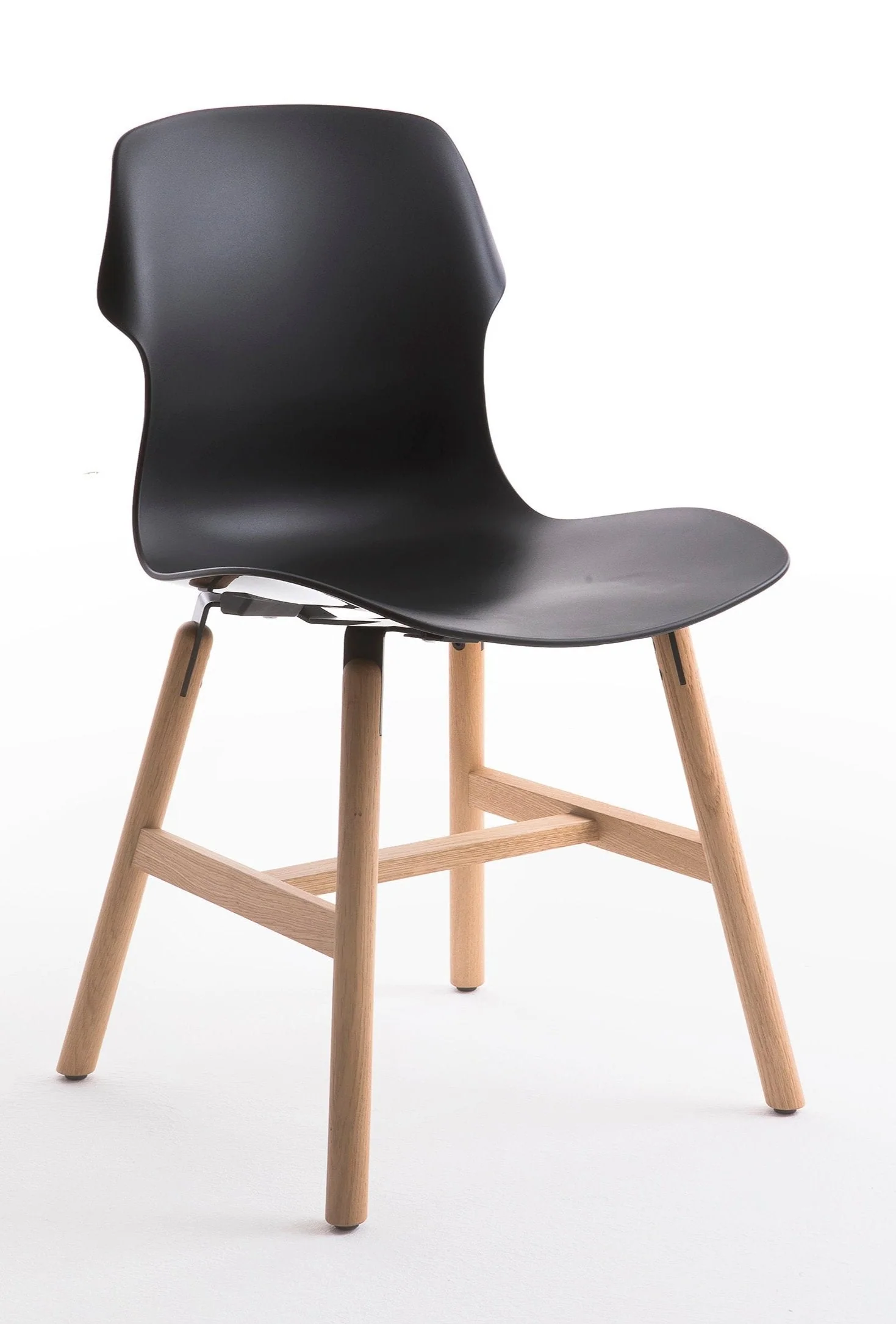 Stereo Wood Polypropylene Chair by Casamania - Image 12