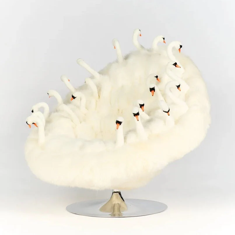 Swan Glove Lounge Chair by AP Collection - Image 10