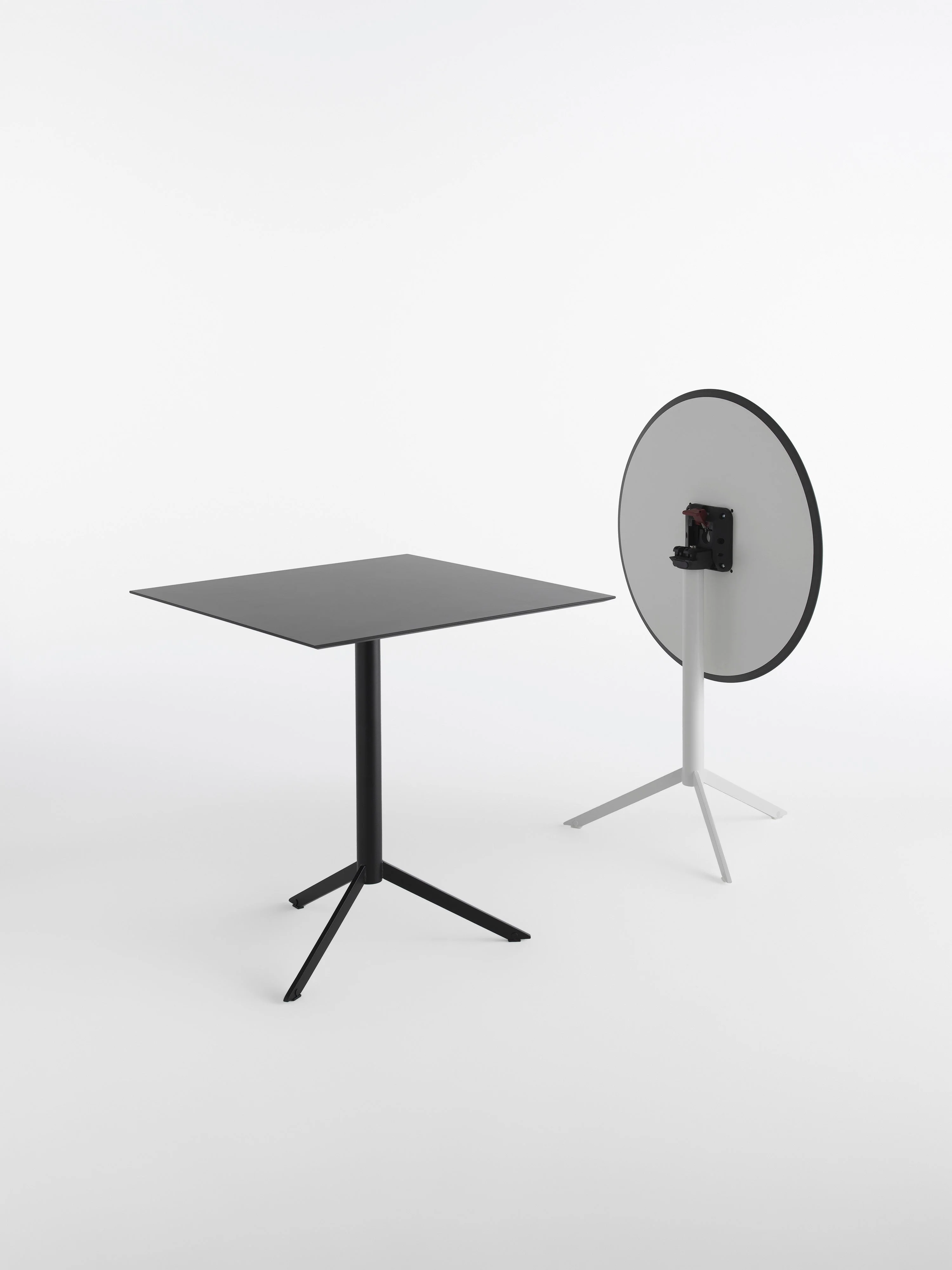 T4 Bistrot Foldable Table by Casamania - Image 27