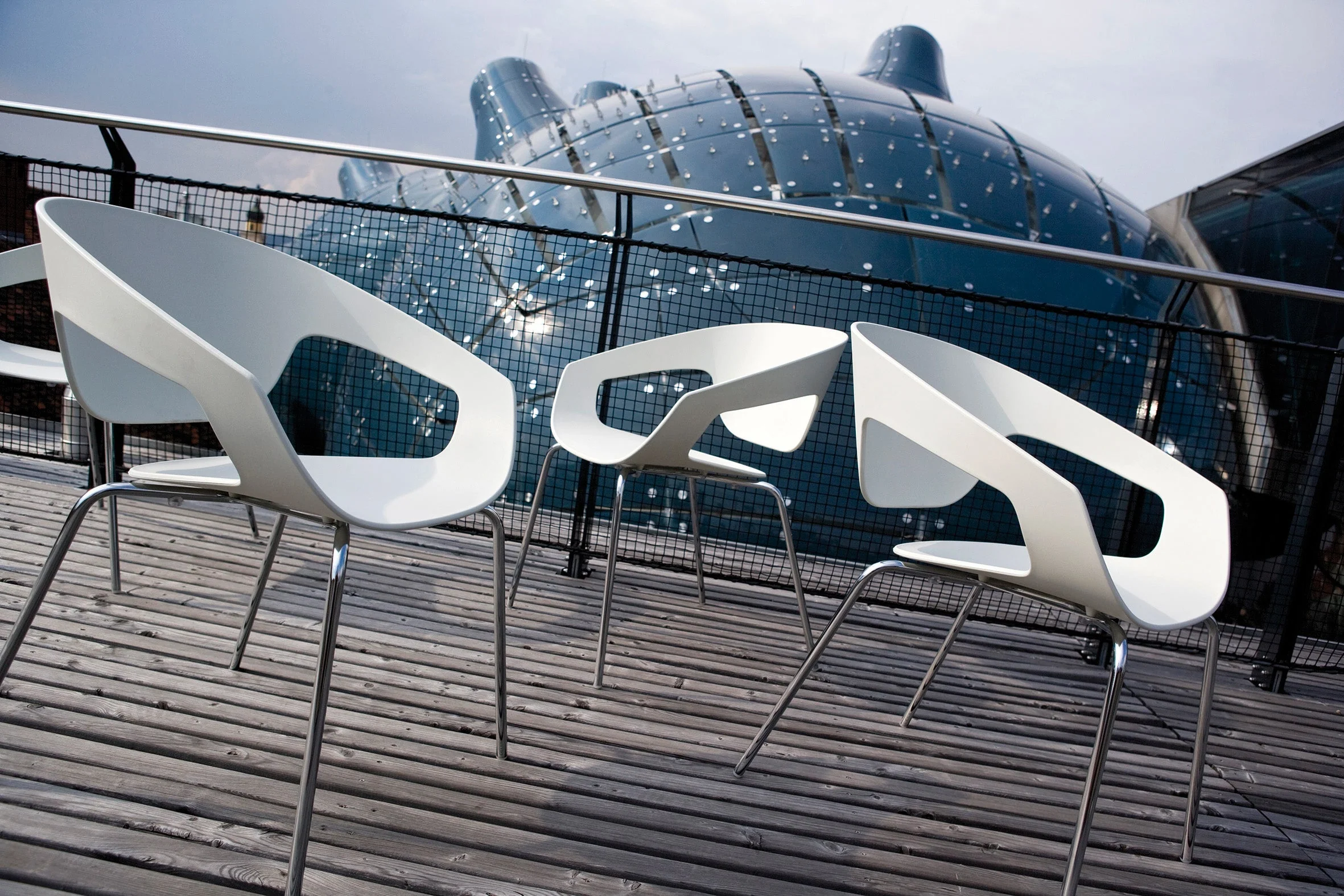 Vad Stackable Polypropylene Chair by Casamania - Image 17